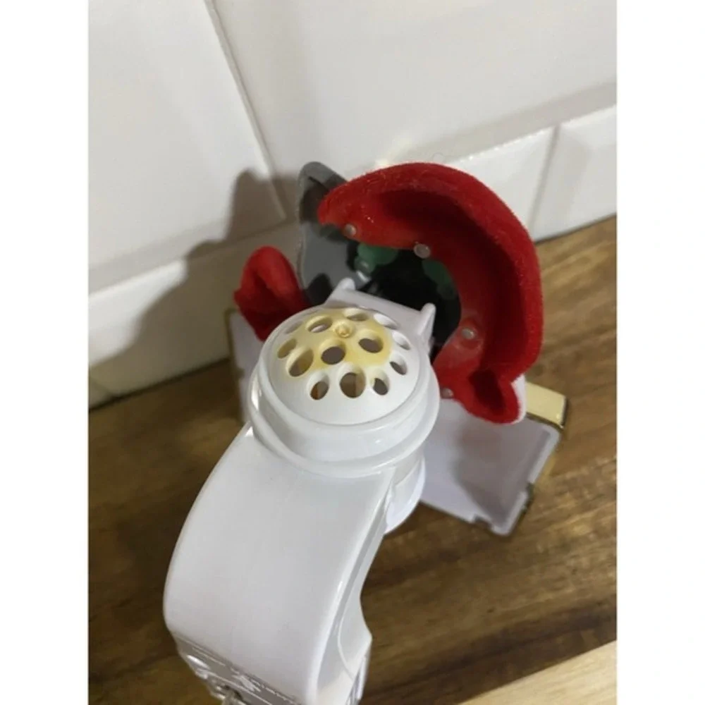 Bath & Body Works Holiday Christmas Snowman Wallflower Scent Plug In Night Light